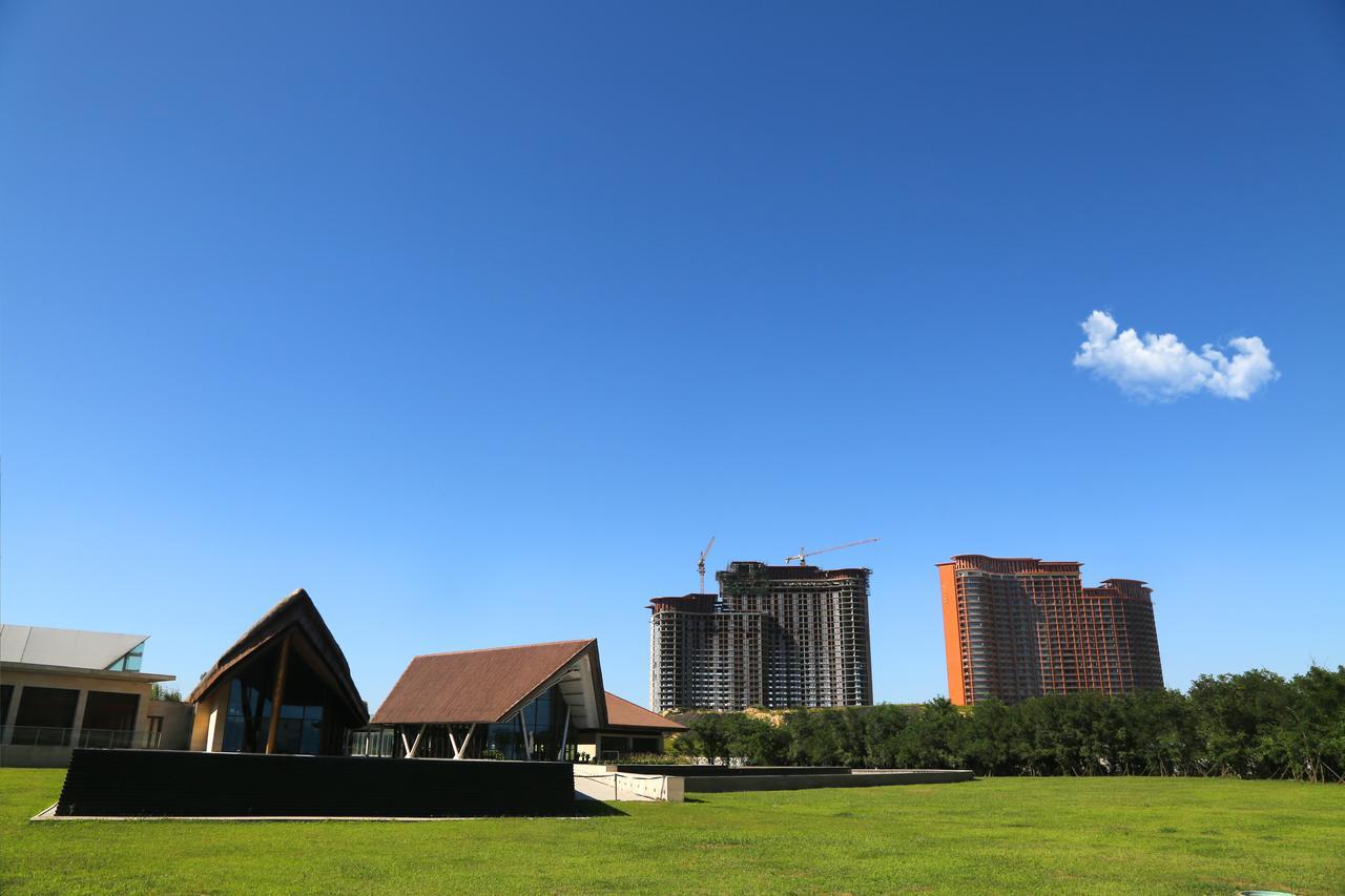 Qingdao Mangrove Tree Resort World - Red Coral Hotel Jiaonan Exterior photo